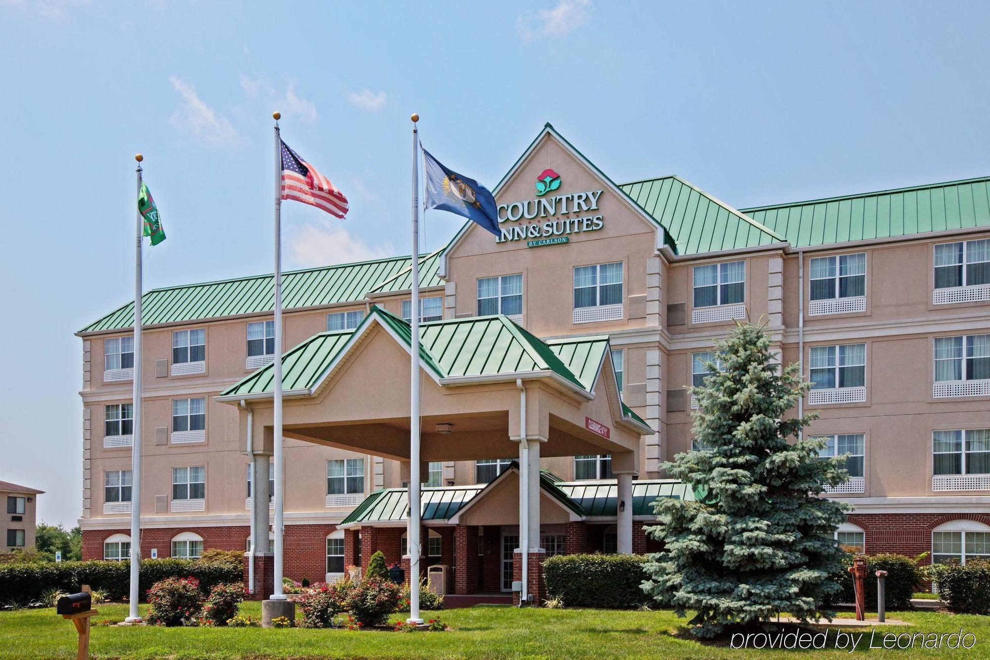 Country & By Radisson, Georgetown, Ky Hotel
