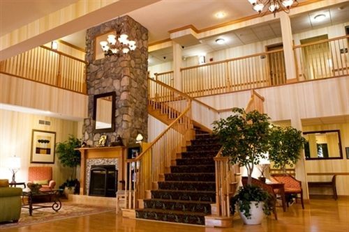 Hotel Country & By Radisson, Georgetown, Ky