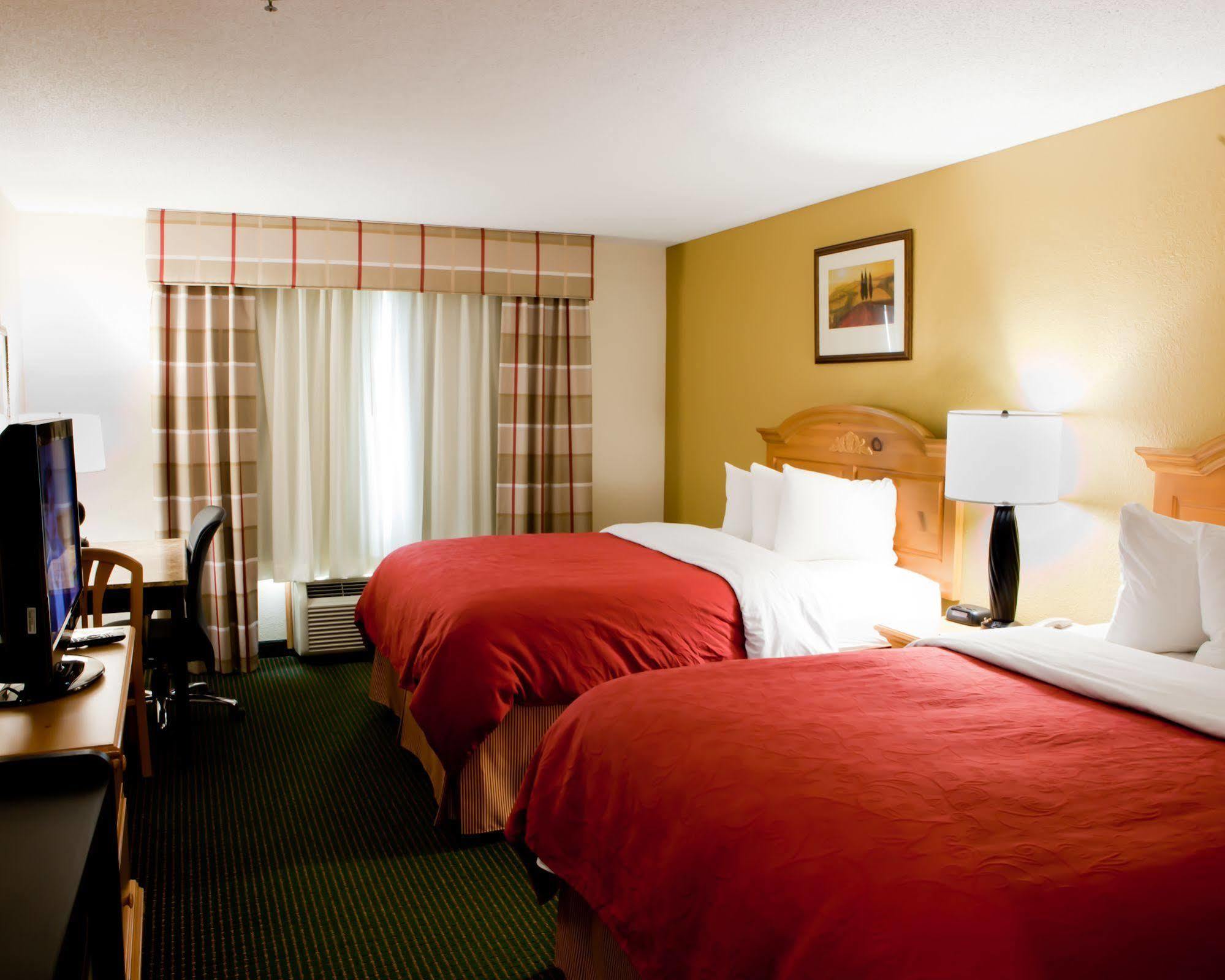 Hotel Country & By Radisson, Georgetown, Ky